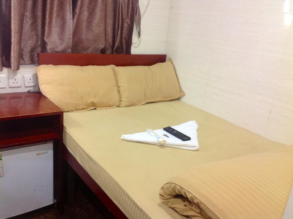 New Yan Yan Guest House Reception 9Th Floor Flat E4 E6 홍콩 외부 사진